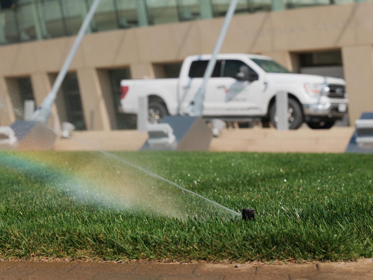 Kansas City's best landscaper working on commercial grounds maintenance