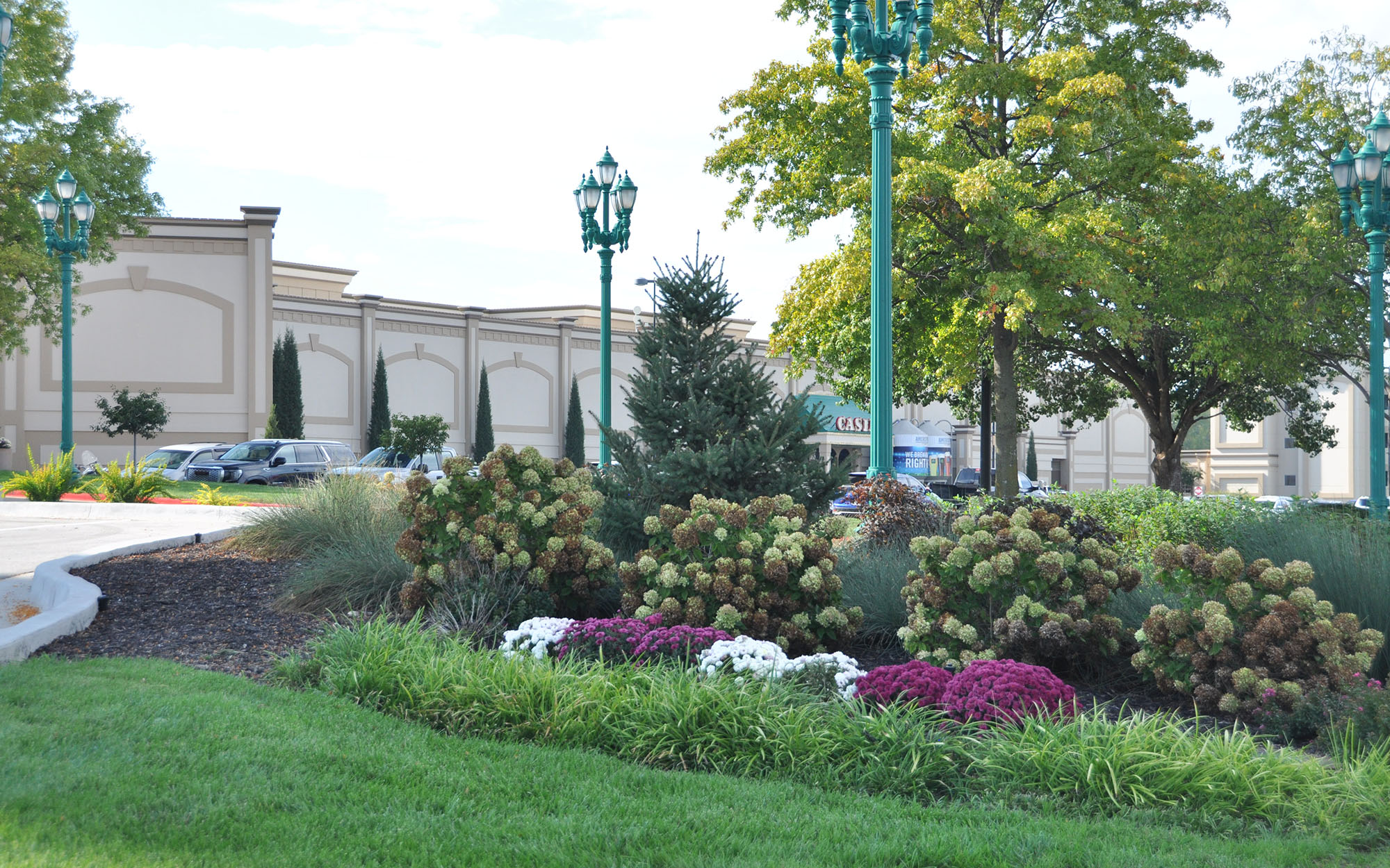 Commercial Ameristar Beautiful Landscaping
