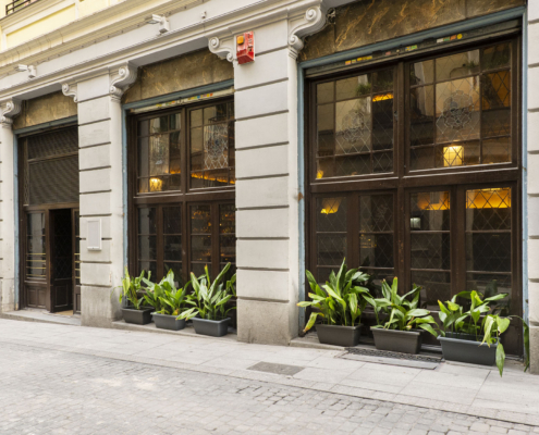 Retail Entrance Facade Of An Irish Pub Style Restaurant